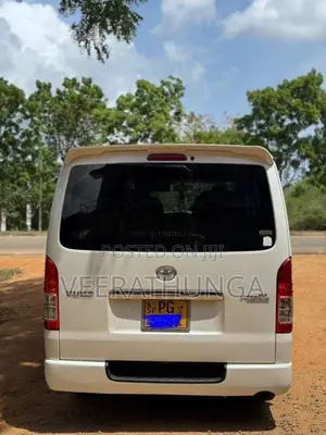 Toyota HIACE SUPER GL 2013 Van (Used)