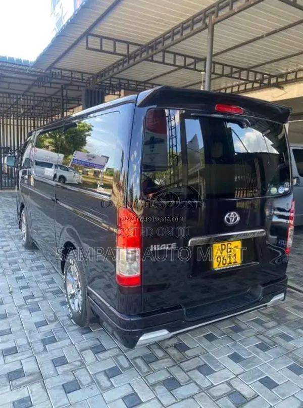 Toyota Kdh 201 Dark Prime 2015 Van (Used)