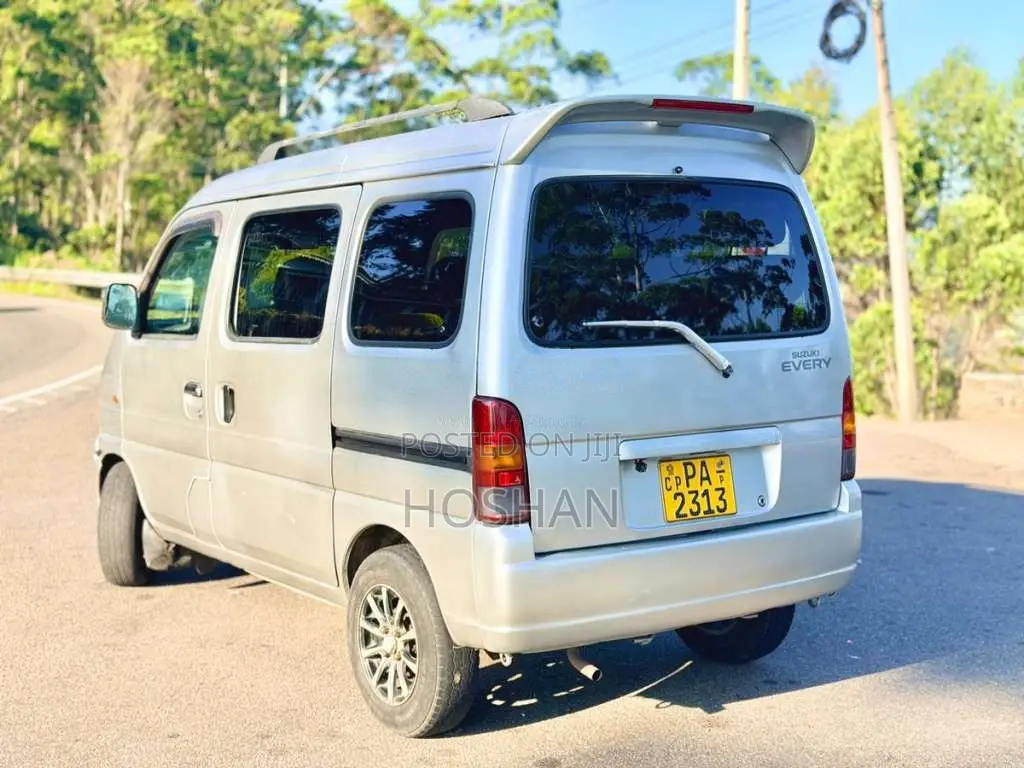 Suzuki Every 2001 Van (Used)