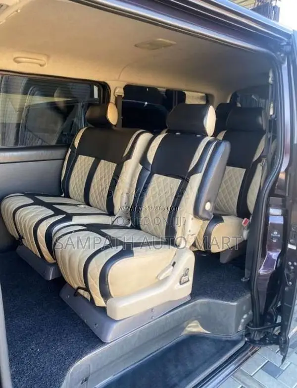 Toyota Kdh 201 Dark Prime 2015 Van (Used)