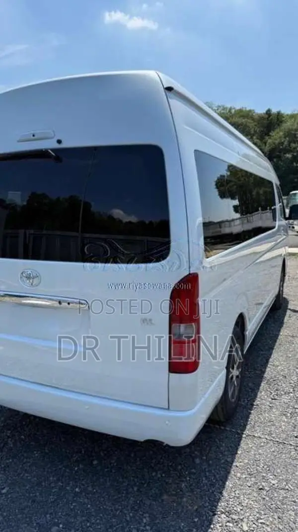 Toyota GDH 223B High Roof 2026 Van Brand New