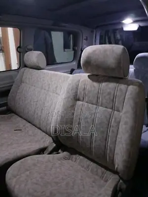 Toyota Noah 1997 Van (Used)