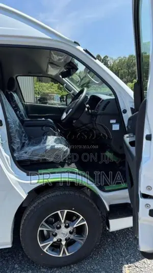 Toyota GDH 223B High Roof 2026 Van Brand New