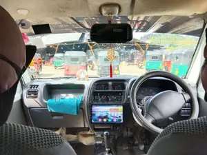 Suzuki Every DA52 2005 Van (Used)