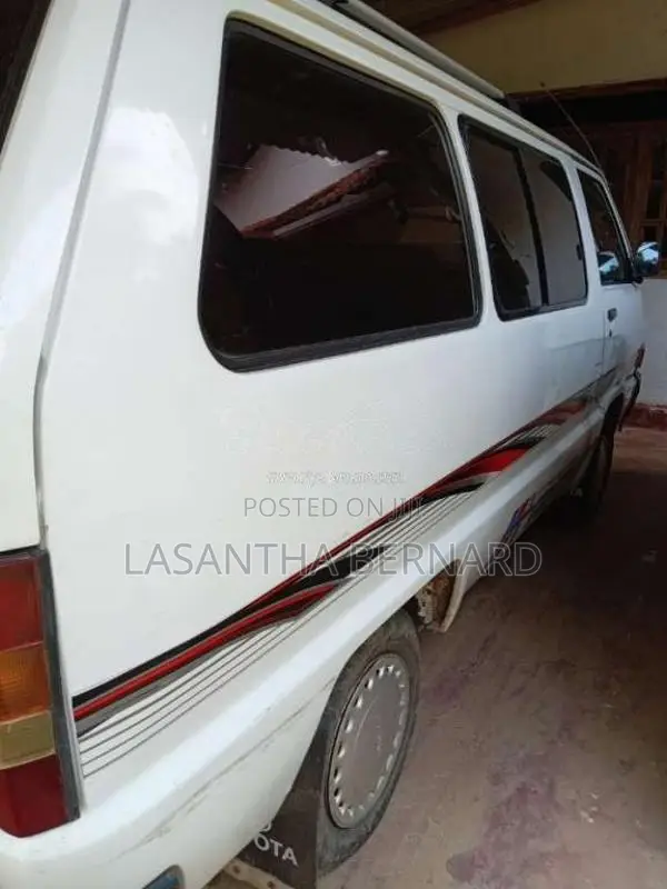 Toyota TownAce 1989 Van (Used)