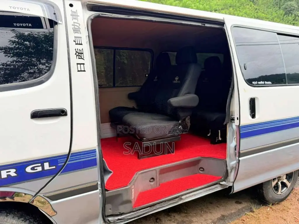 Toyota HIACE 1991 Van (Used)
