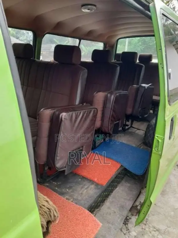 Toyota Shell 1988 Van (Used)