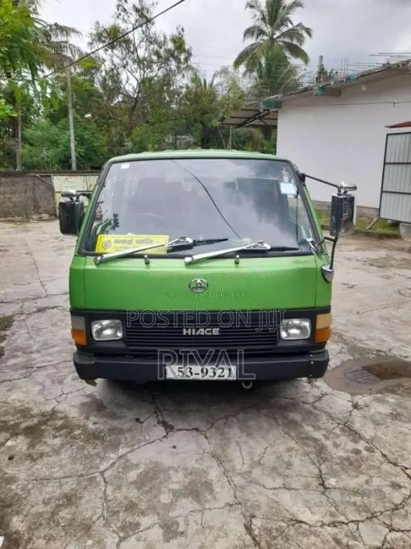 Toyota Shell 1988 Van (Used)