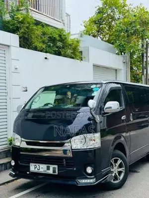 Toyota KDH 2016 Van (Used)