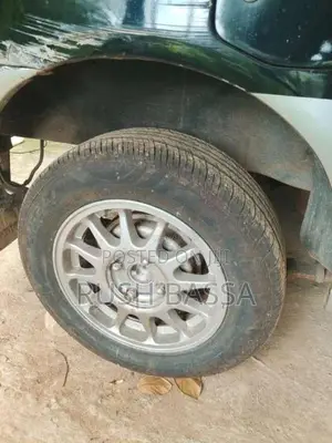 Nissan Serena 1992 Van (Used)