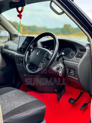 Toyota Noah KR42 2008 Van (Used)