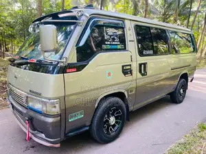 Nissan Caravan 1996 Van (Used)