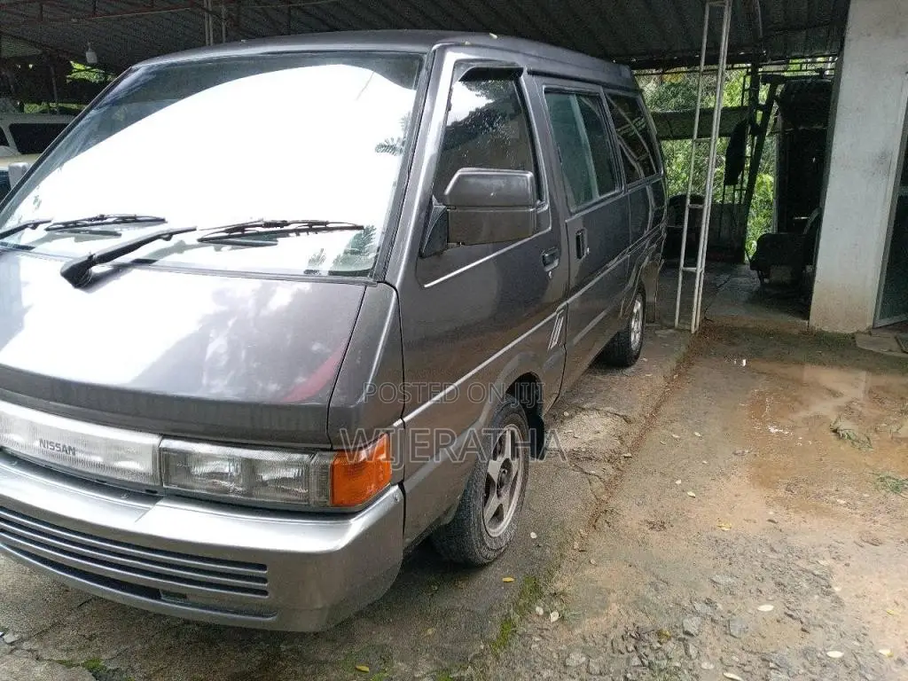 Nissan Vanette 1993 Van (Used)