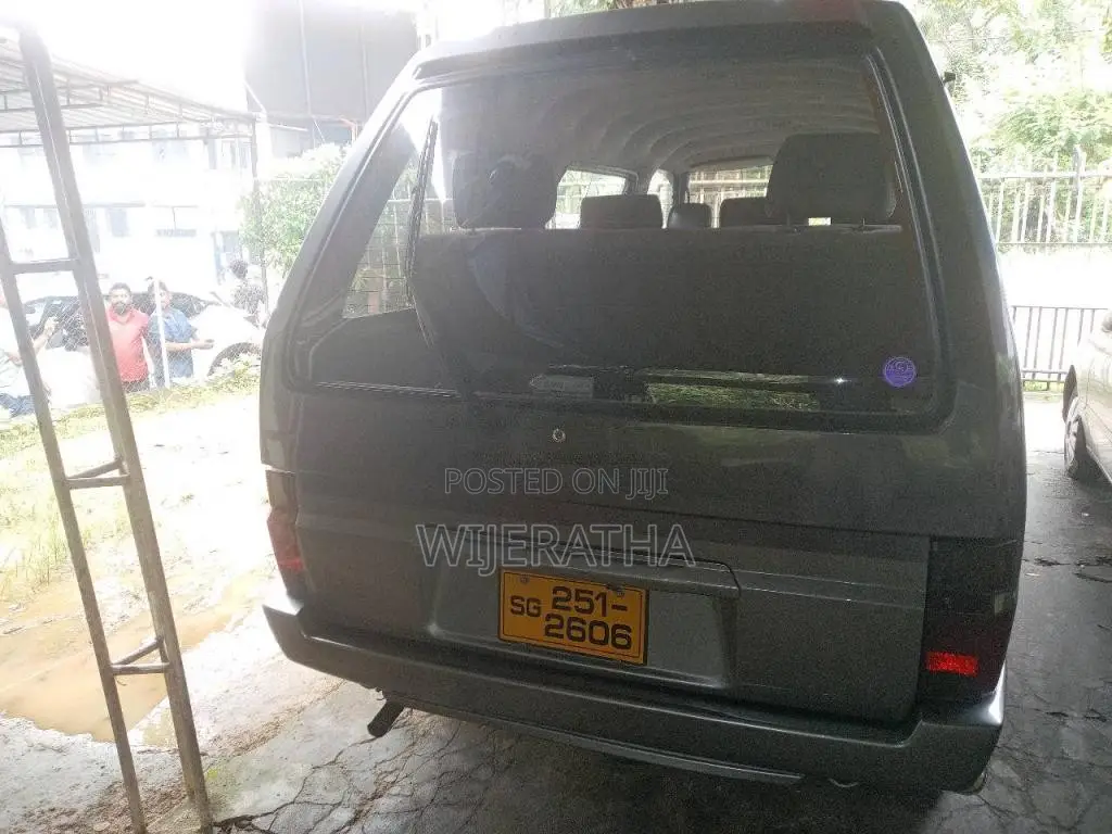 Nissan Vanette 1993 Van (Used)