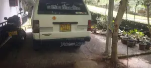 Toyota CR26 1986 Van (Used)