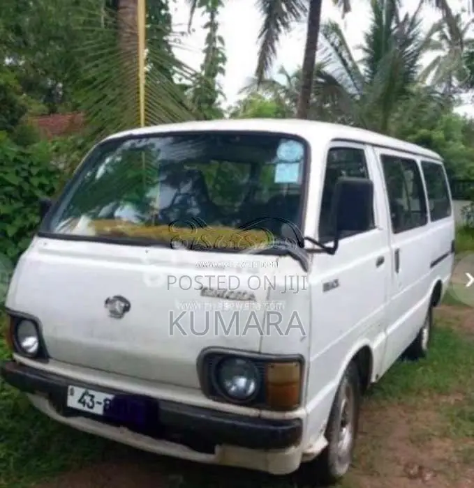 Toyota HIACE 1978 Van (Used)