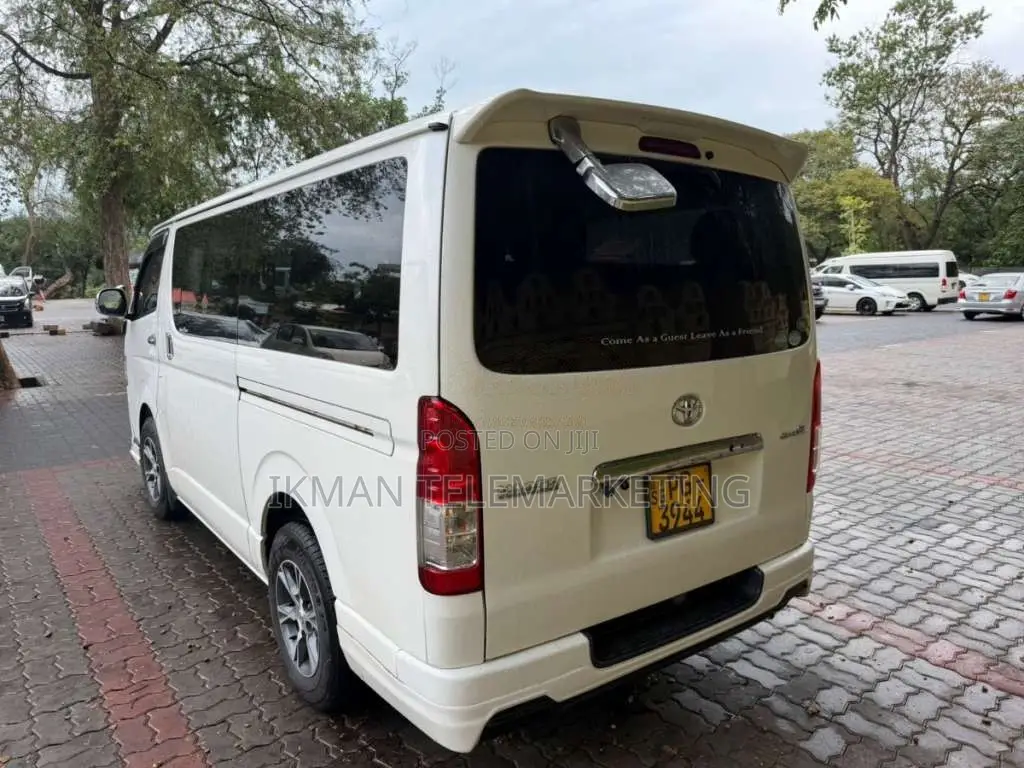 Toyota KDH 201 Dark Prime 2015 Van (Used)