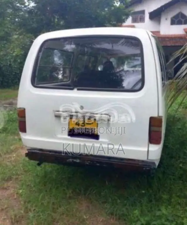 Toyota HIACE 1978 Van (Used)