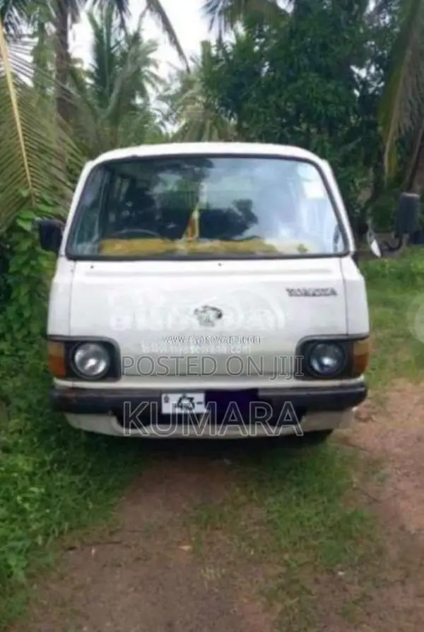 Toyota HIACE 1978 Van (Used)