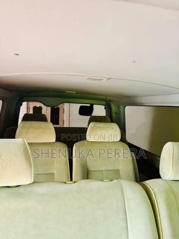 Toyota KDH 2015 Van (Used)