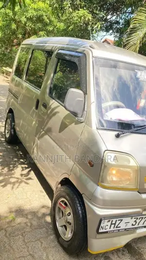 Mitsubishi MiniCab 2004 Van (Used)