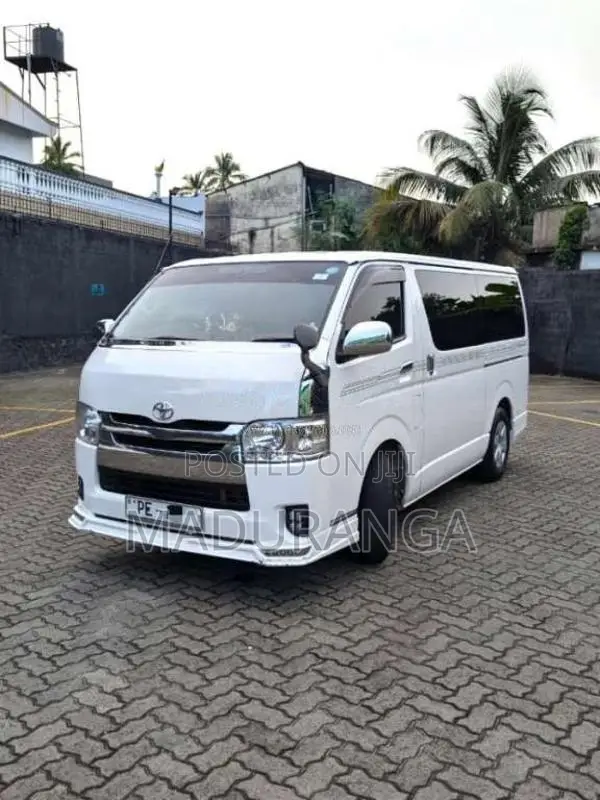 Toyota KDH 2007 Van (Used)