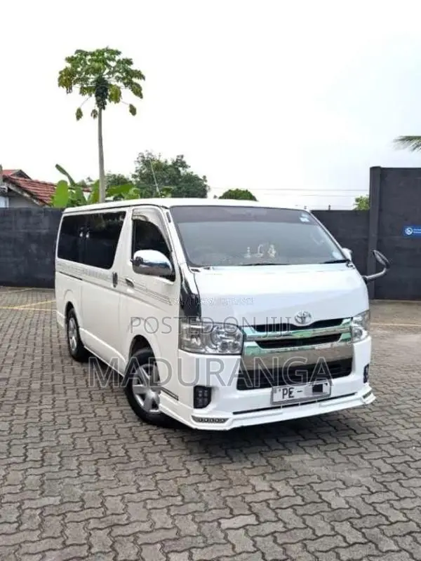 Toyota KDH 2007 Van (Used)