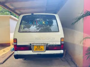Toyota Shell 1986 Van (Used)