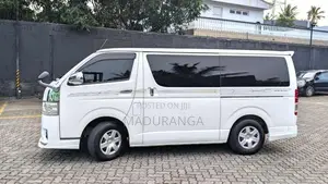 Toyota KDH 2007 Van (Used)