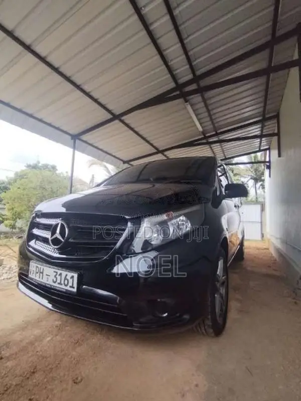 Mercedes-Benz Vito 116 2016 Van (Used)
