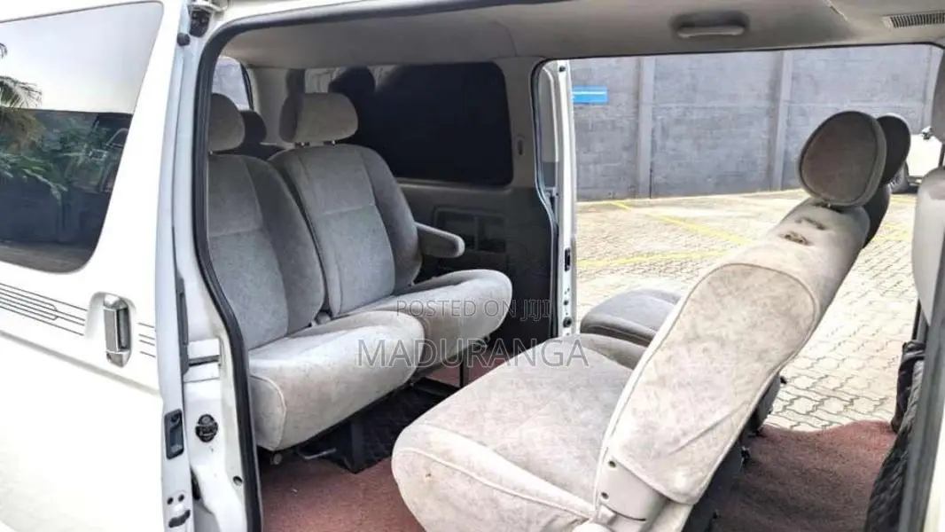 Toyota KDH 2007 Van (Used)