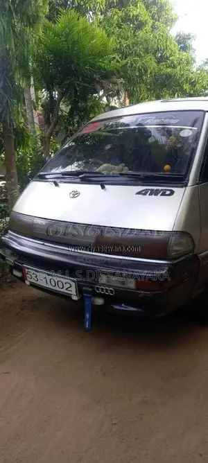 Toyota Skylight Roof 1988 Van (Used)