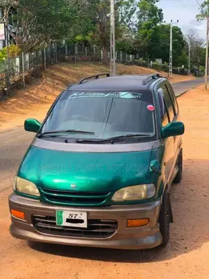 Nissan Serena 1991 Van (Used)