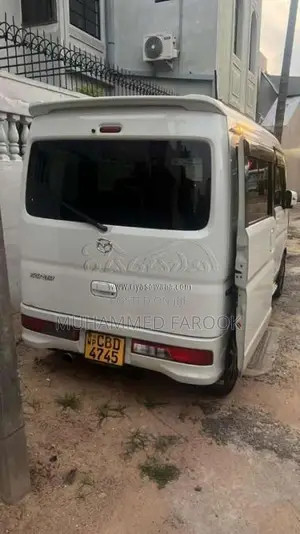 Mazda Scrum 2016 Van (Used)