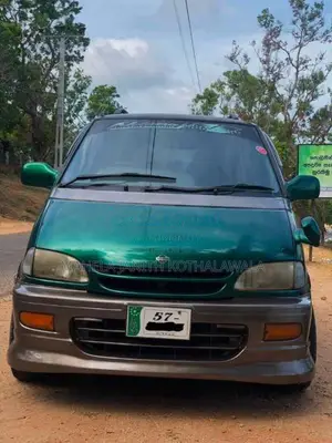 Nissan Serena 1991 Van (Used)