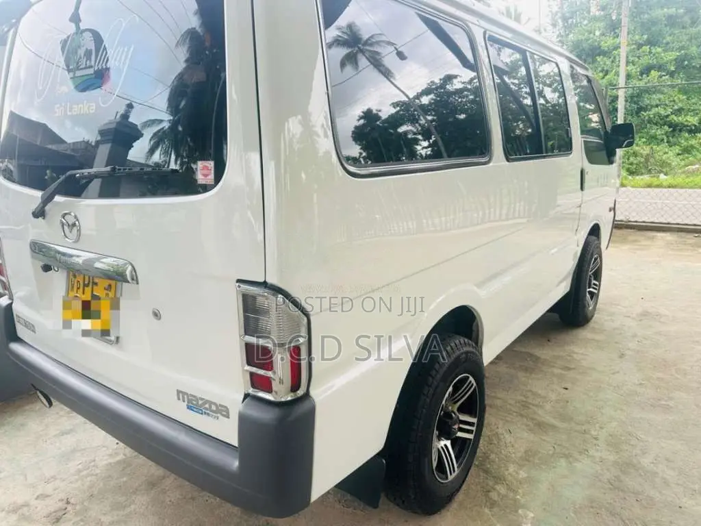 Mazda Bongo 2006 Van (Used)