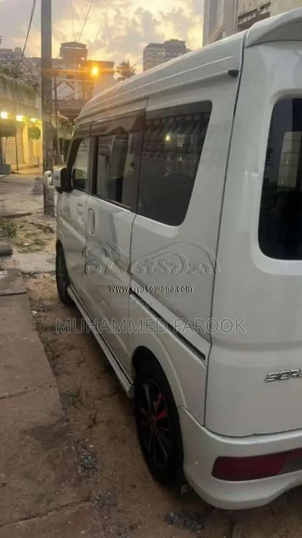 Mazda Scrum 2016 Van (Used)