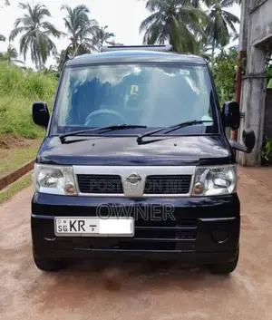 Nissan Clipper Rio Mini Van 2009 Van (Used)
