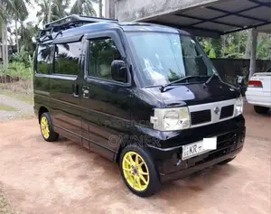 Nissan Clipper Rio Mini Van 2009 Van (Used)