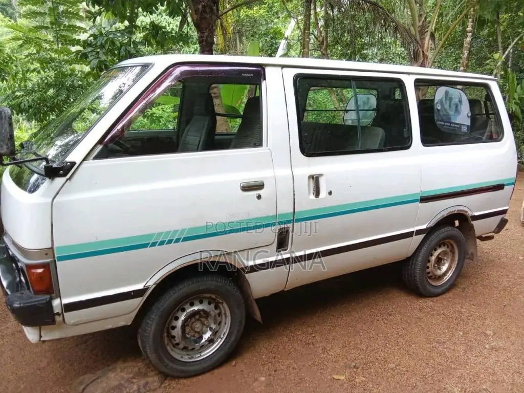 Nissan Vanette 1986 Van (Used)