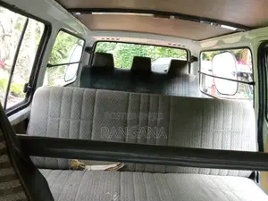 Nissan Vanette 1986 Van (Used)