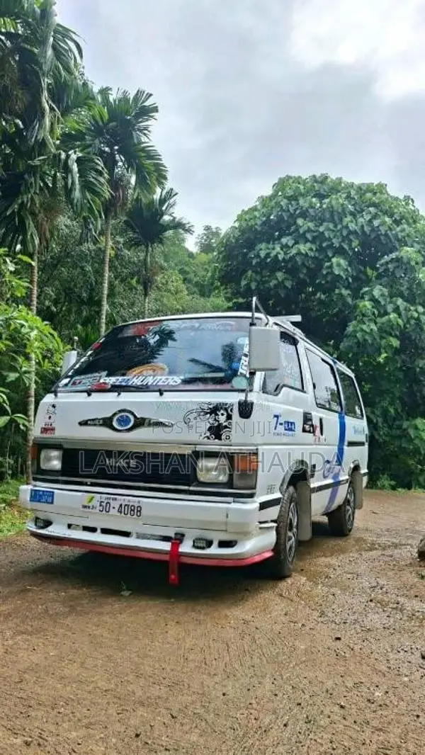 Toyota Shell 1982 Van (Used)