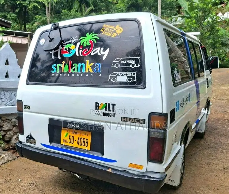 Toyota Shell 1982 Van (Used)