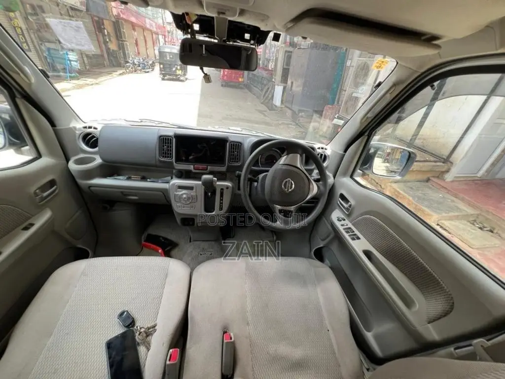 Nissan Clipper Nv100 Rio 2023 Van (Used)