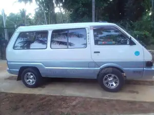 Nissan Largo 1990 Van (Used)