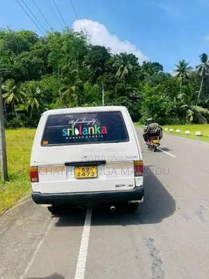 Mitsubishi Delica 1981 Van (Used)