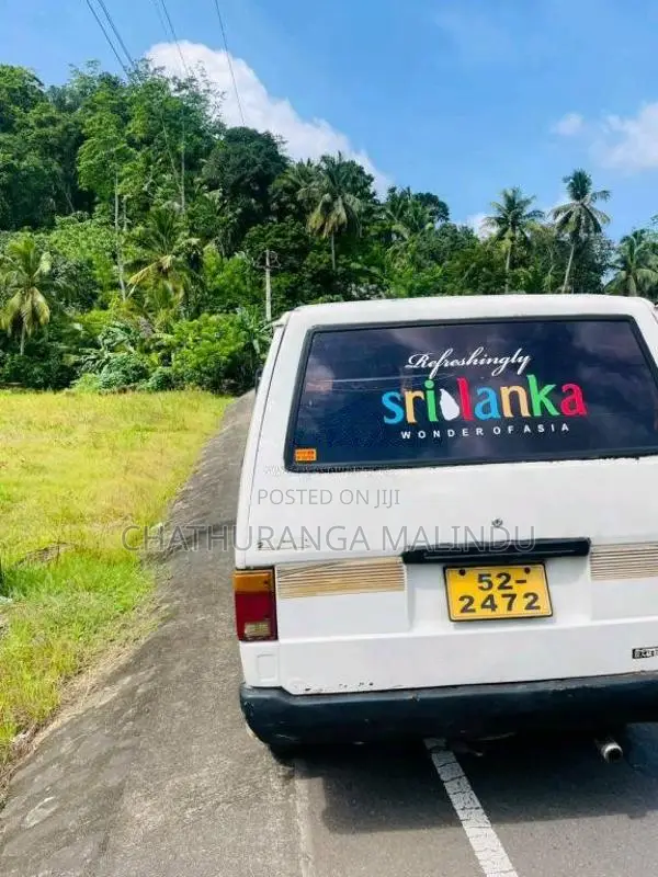 Mitsubishi Delica 1981 Van (Used)