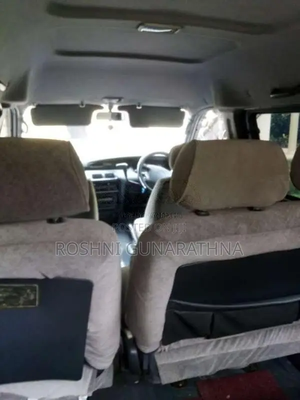 Toyota Noah 1998 Van (Used)