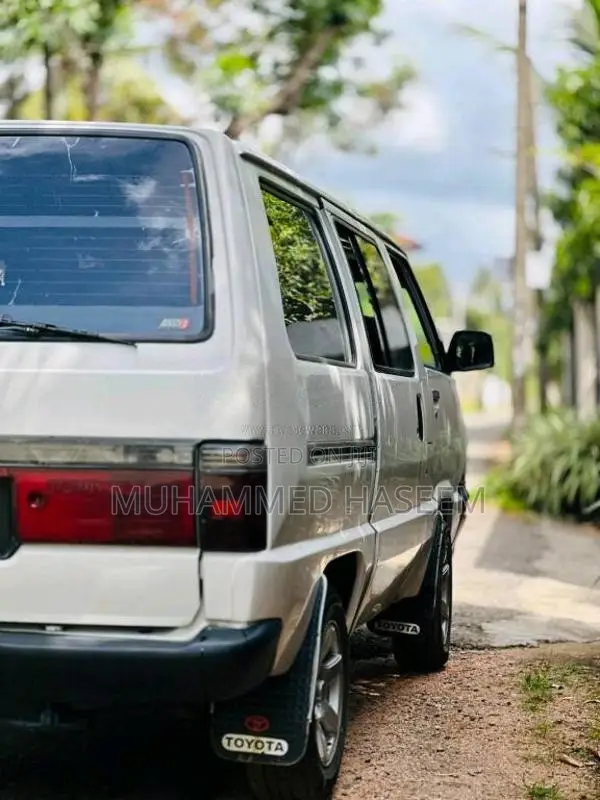 Toyota TownAce 1989 Van (Used)