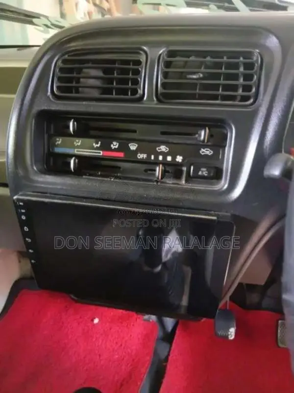 Suzuki Every 2000 Van (Used)